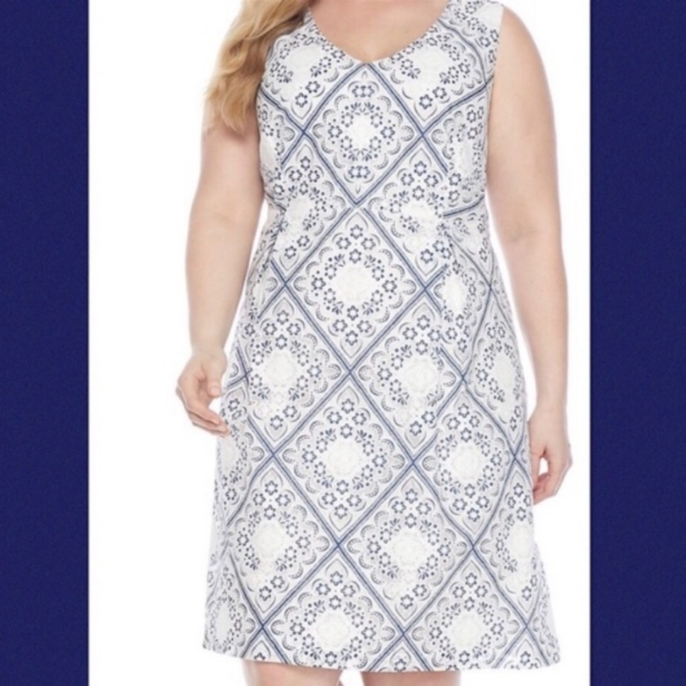 NWT | SANDRA DARREN | 22W | WASHABLE EYELET DRESS